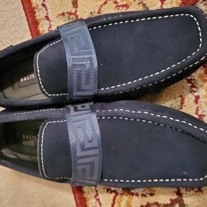 BRAND NEW Men's Blue Pattern Loafers Size 9